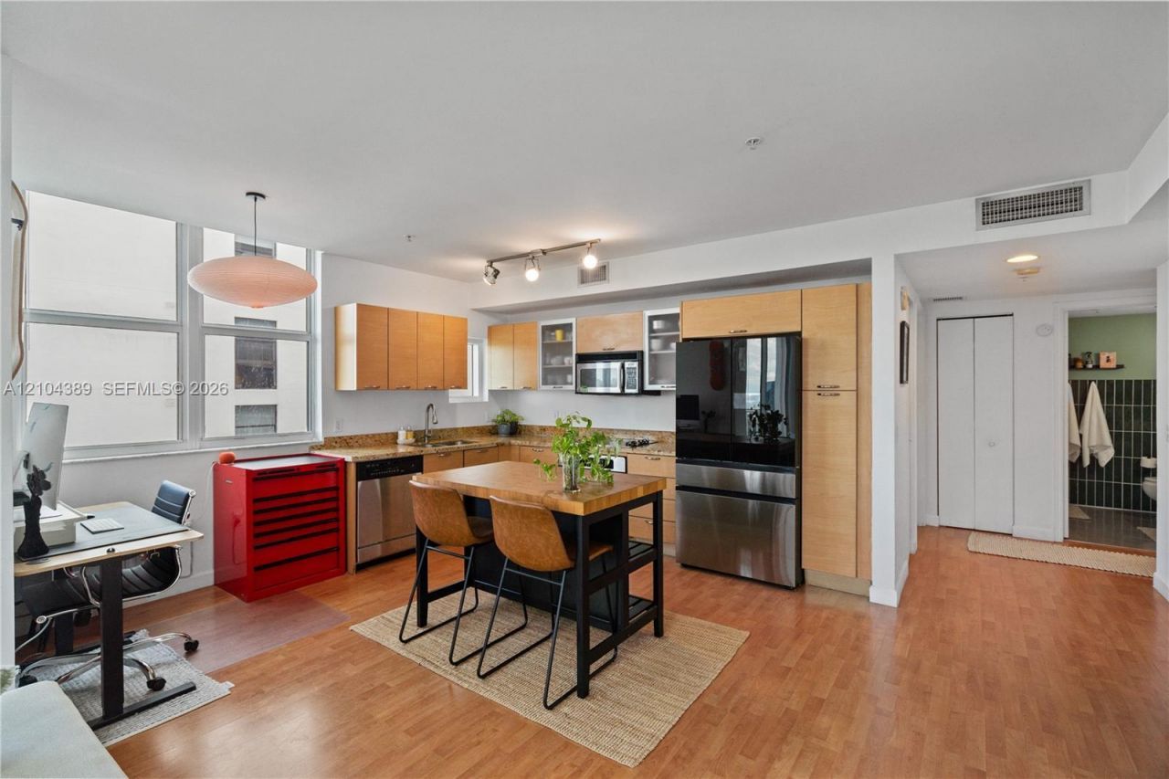 3180 SW 22nd Ter , Unit 1205, Miami, FL 33145 Photo