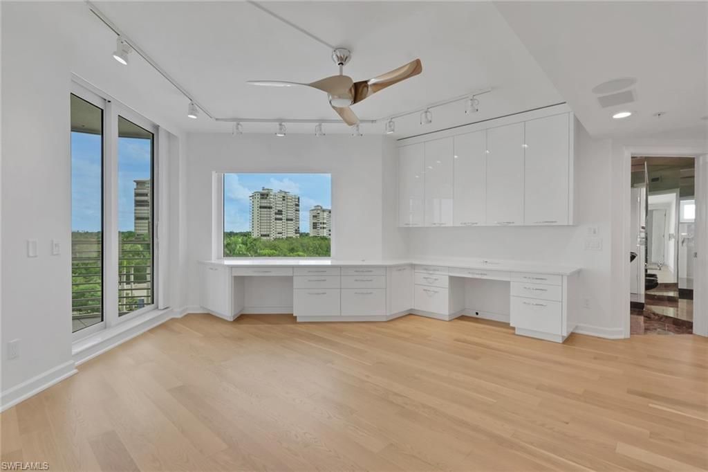 8231 Bay Colony Dr, Unit 602, Naples, FL 34108 Photo