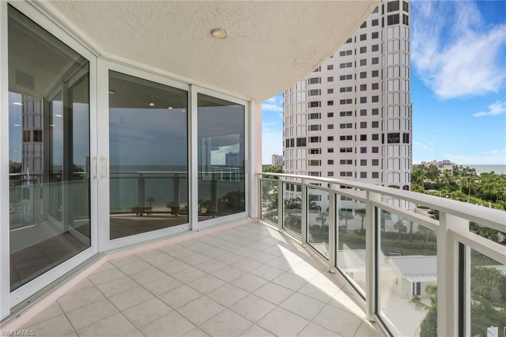 8231 Bay Colony Dr, Unit 602, Naples, FL 34108 Photo