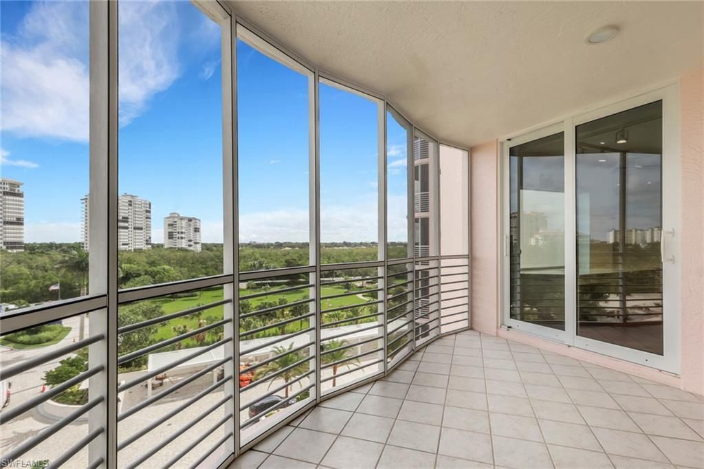 8231 Bay Colony Dr, Unit 602, Naples, FL 34108 Photo