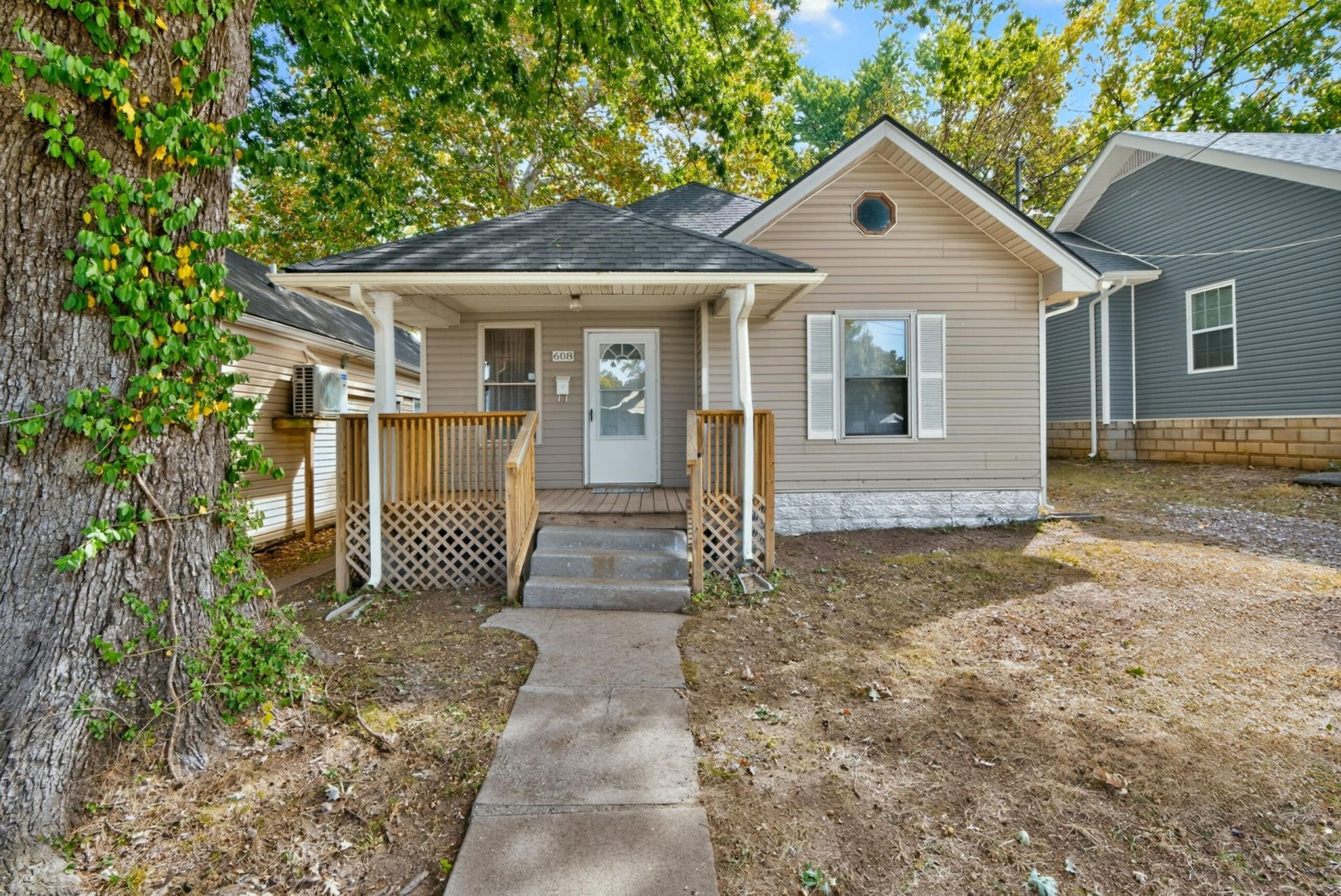 608 Elm Tree Lane, Lexington, KY 40508 Main Photo