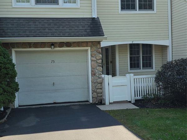75 Spruce Ridge Drive , Fishkill, NY 12524
