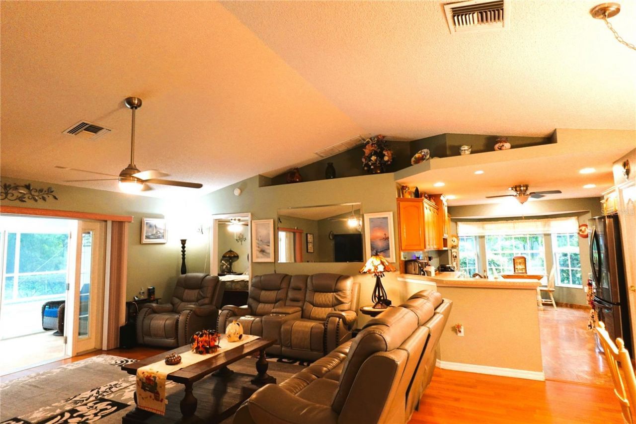 8879 N Sandree Drive , Citrus Springs, FL 34434 Photo