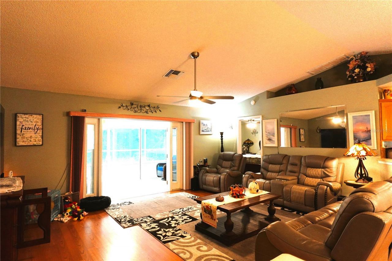 8879 N Sandree Drive , Citrus Springs, FL 34434 Photo