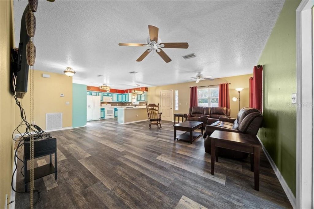 12575 W Foss Groves Path , Inglis, FL 34449 Photo