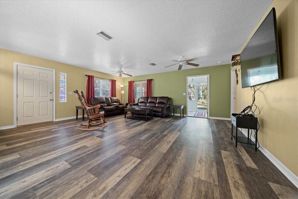 12575 W Foss Groves Path , Inglis, FL 34449 Photo