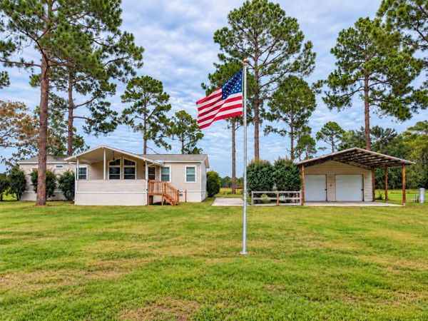 10190 SE COUNTY ROAD 319 , TRENTON, FL 32693