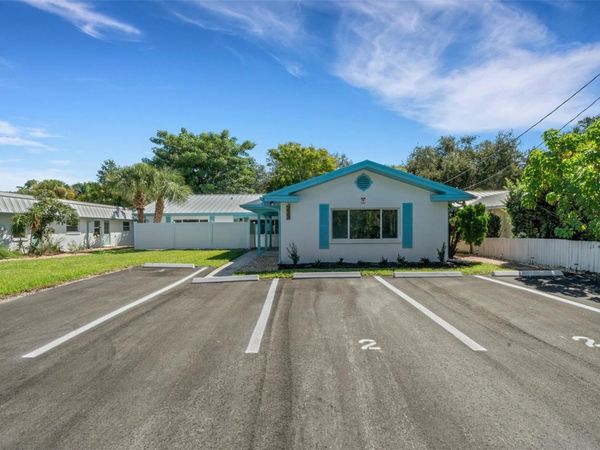 233 BEL FOREST DRIVE , Unit 3, BELLEAIR BLUFFS, FL 33770