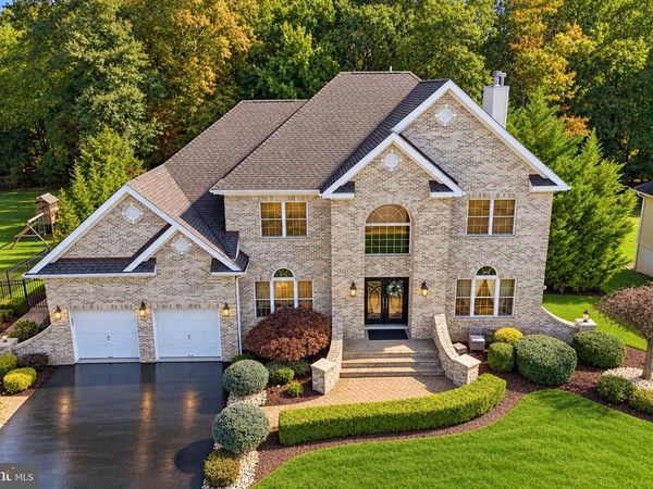 10 TREETOPS DRIVE, MONROE TOWNSHIP, NJ 08831