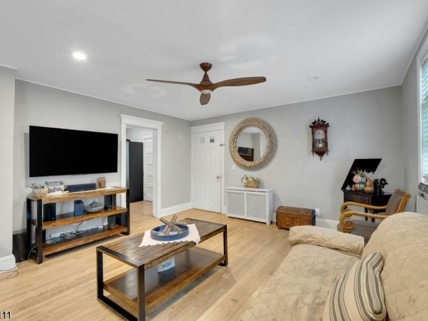 230 Sherman Ave, Roselle Park, NJ 07204