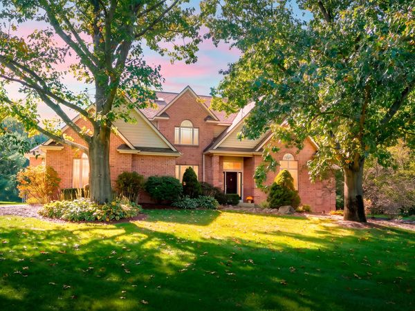 60850 Valley View Boulevard, Mattawan, MI 49071