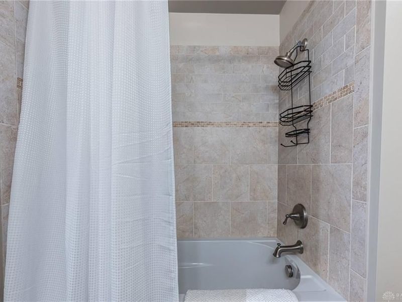 4548 Royal Ridge Way, Kettering, OH 45429 Photo 44