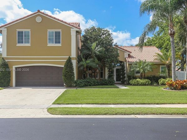 1203 NW 127th Dr, Sunrise, FL 33323