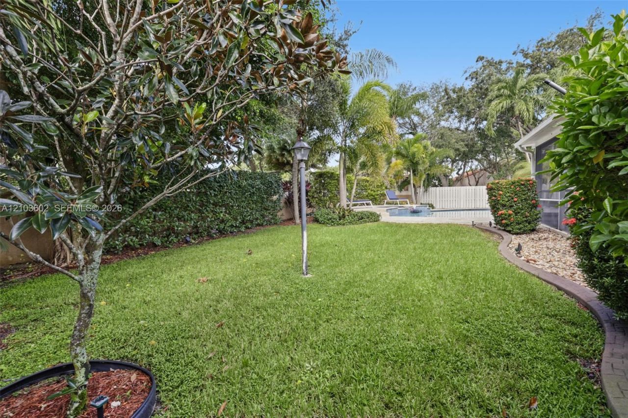 1203 NW 127th Dr, Sunrise, FL 33323 Photo