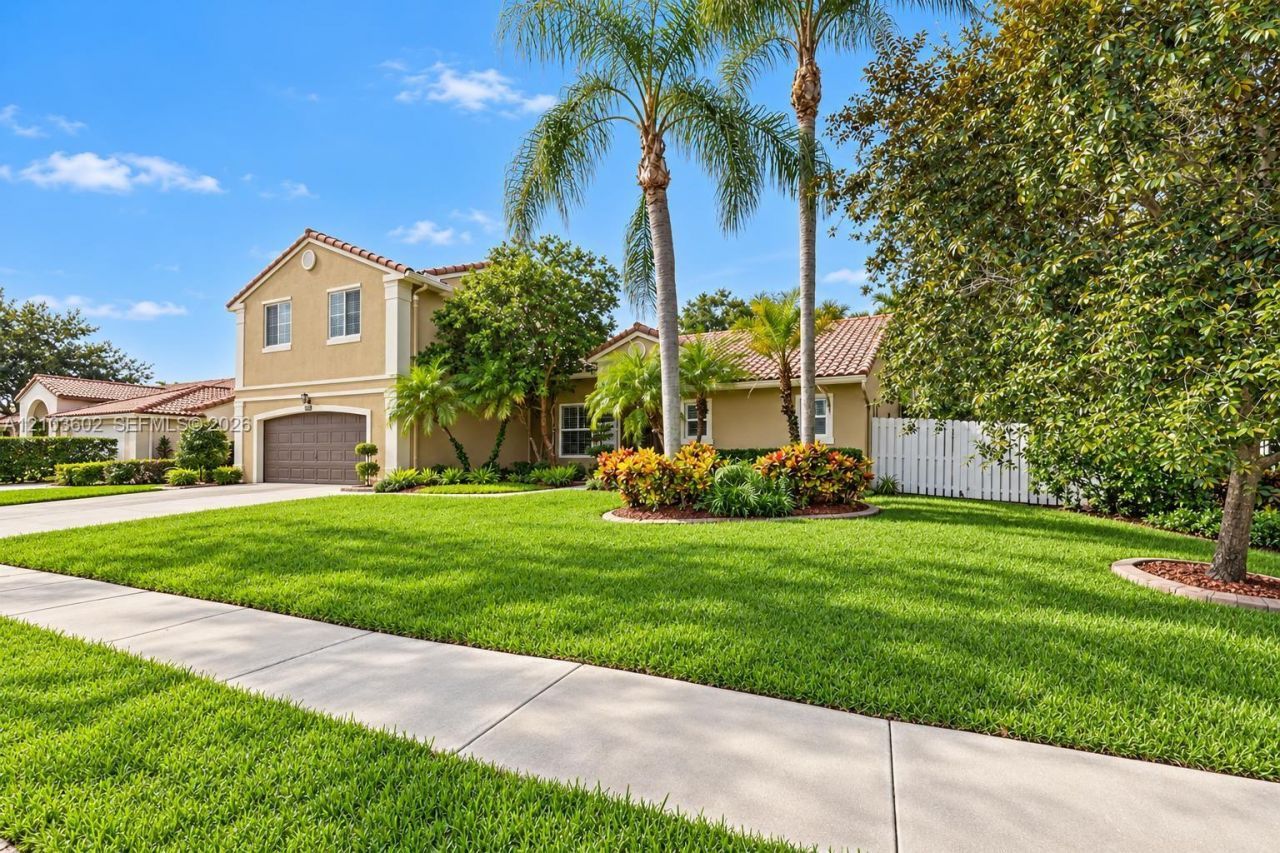 1203 NW 127th Dr, Sunrise, FL 33323 Photo
