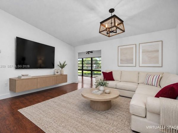 4944 NW 102nd Ave , Unit 204-3, Doral, FL 33178