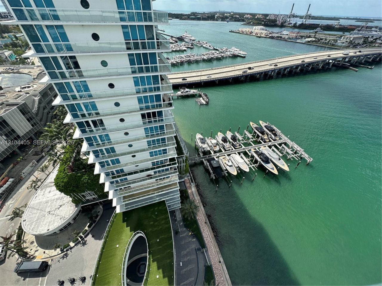 540 West Ave, Unit 1811, Miami Beach, FL 33139 Photo