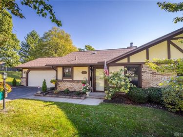 58 Tamarack Trail, Springboro, OH 45066