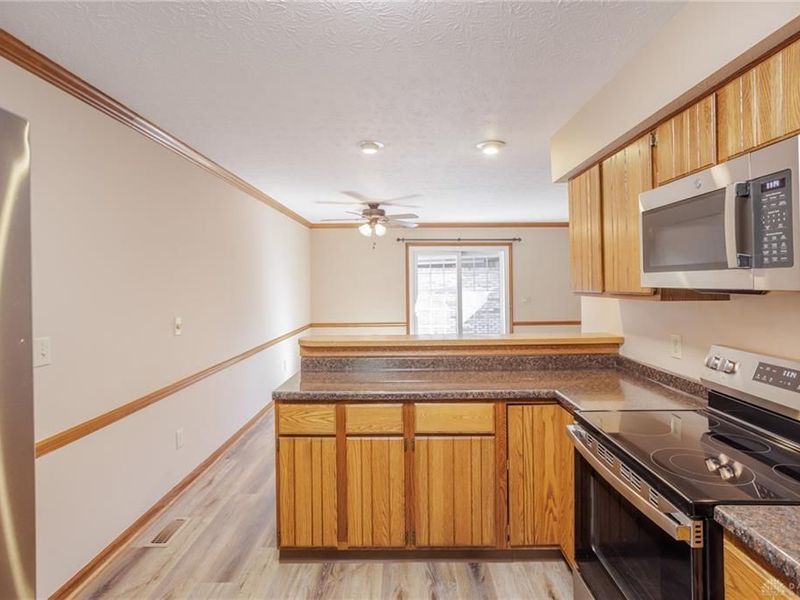 58 Tamarack Trail, Springboro, OH 45066 Photo 8