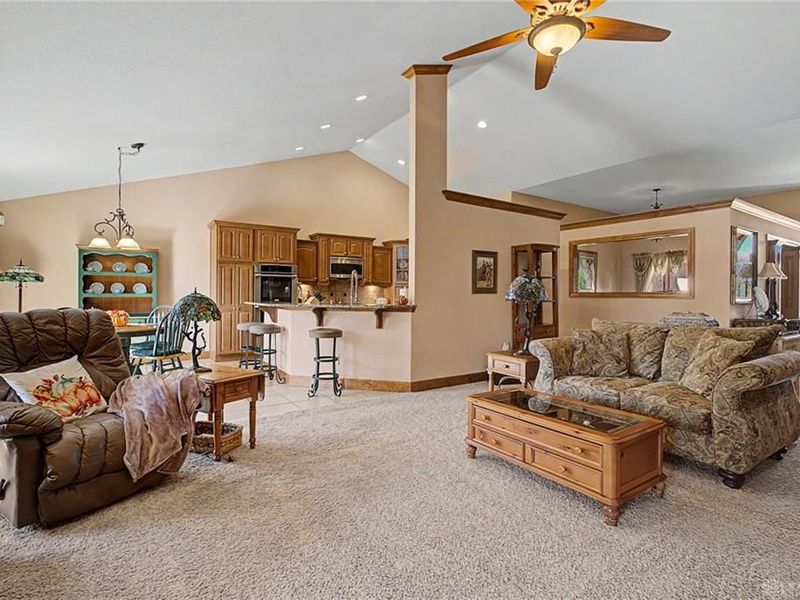 381 Sunset Drive, Carlisle, OH 45005 Photo 21