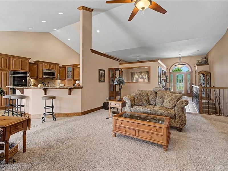 381 Sunset Drive, Carlisle, OH 45005 Photo 22