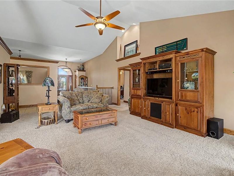 381 Sunset Drive, Carlisle, OH 45005 Photo 23