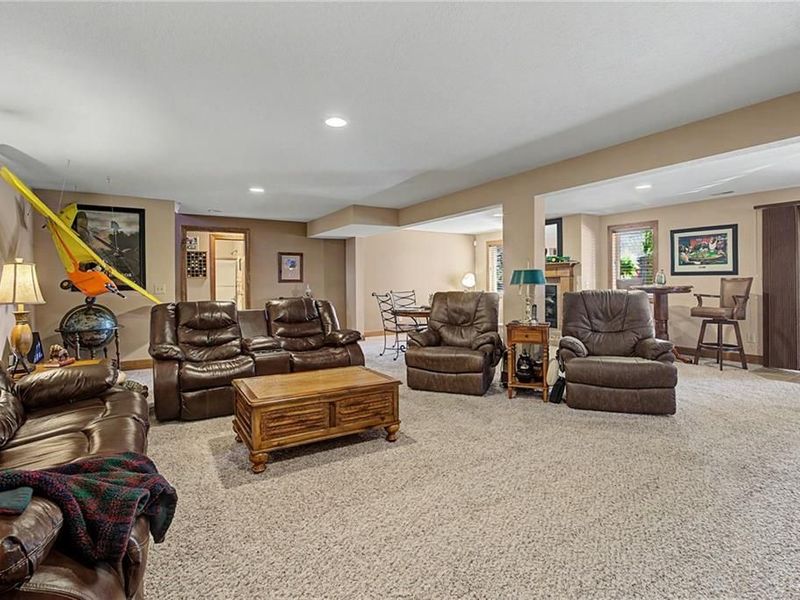381 Sunset Drive, Carlisle, OH 45005 Photo 51