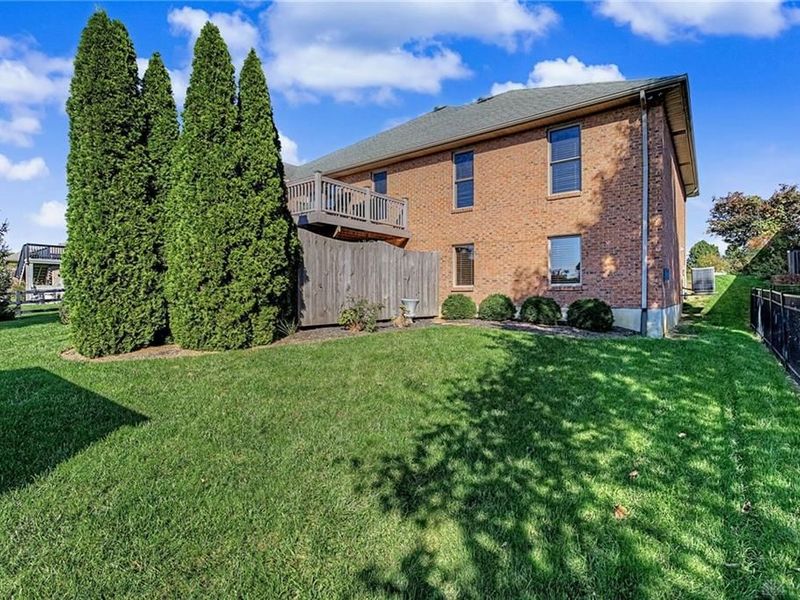 381 Sunset Drive, Carlisle, OH 45005 Photo 77