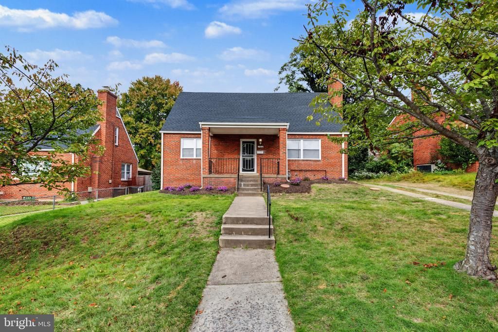 702 RITTENHOUSE STREET, HYATTSVILLE, MD 20783