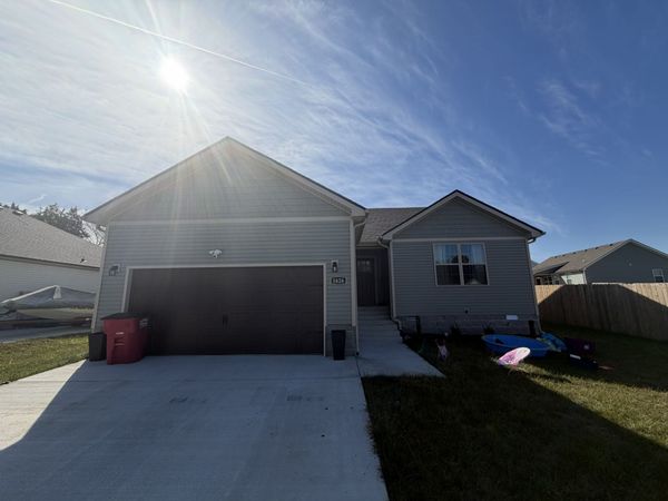 1626 Erika Dr , Clarksville, TN 37042
