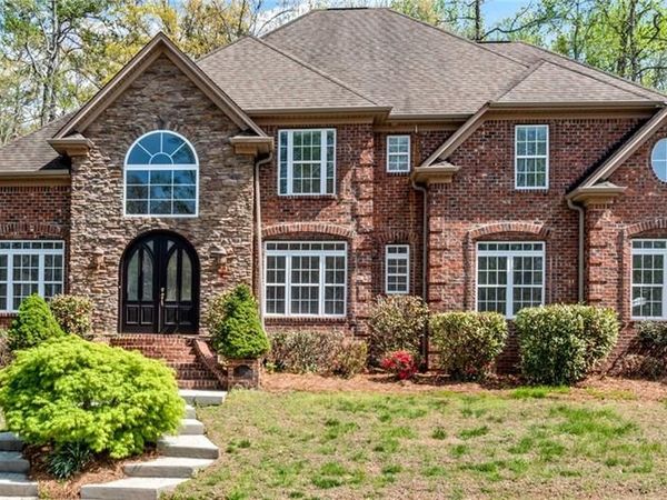 1391 Somerset Cove Drive , Winston-Salem, NC 27103