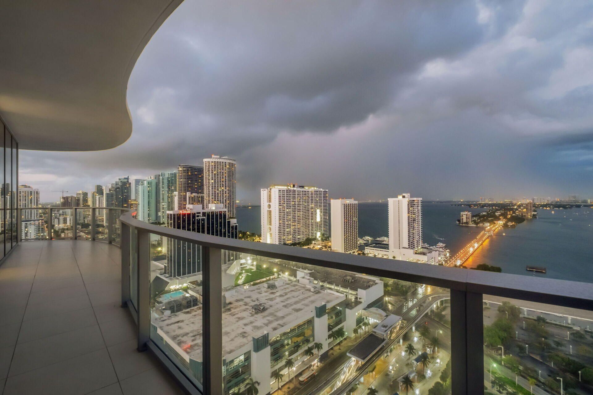 1400 Biscayne Blvd , Unit 2906, Miami, FL 33132 Photo