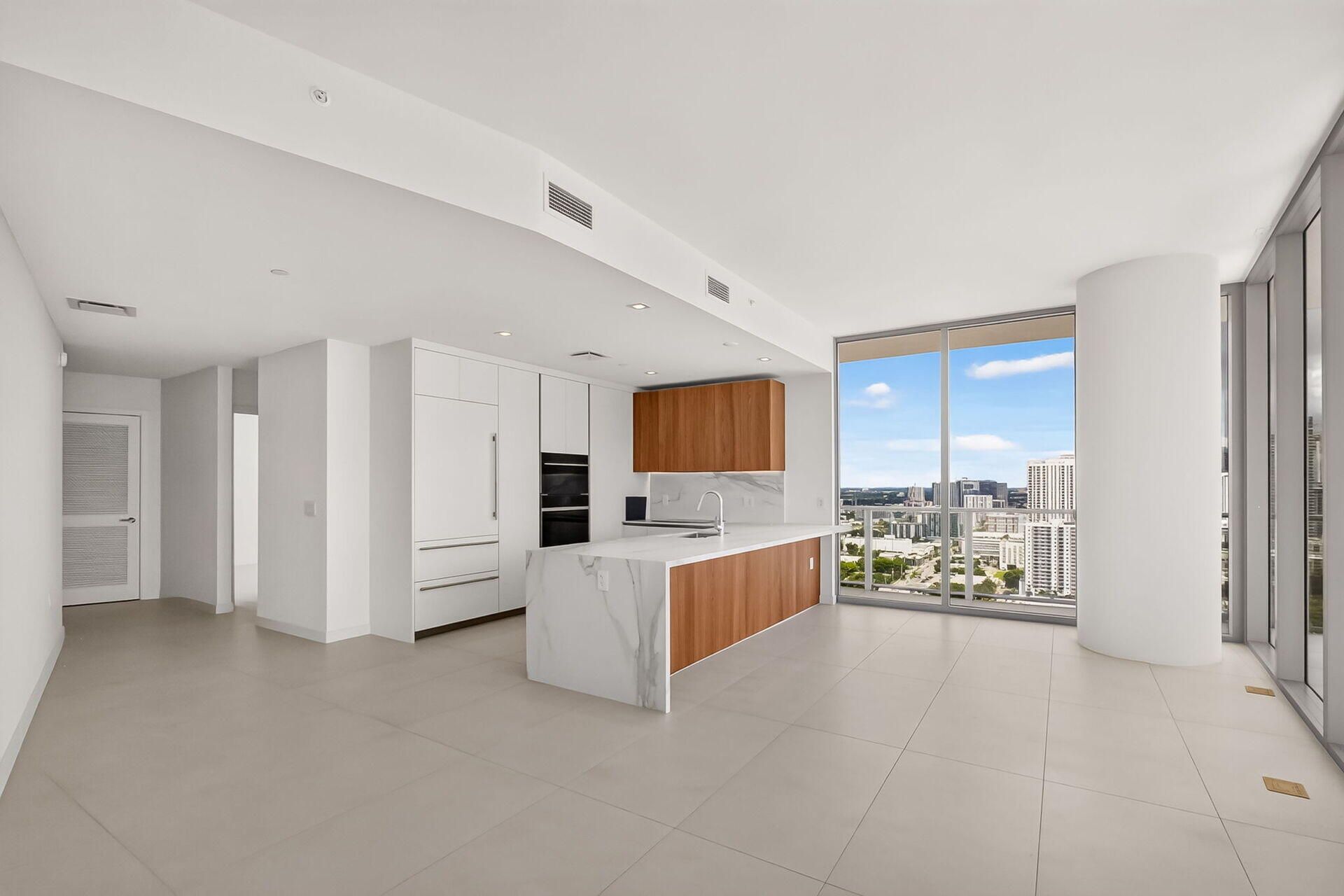 1400 Biscayne Blvd , Unit 2906, Miami, FL 33132 Photo