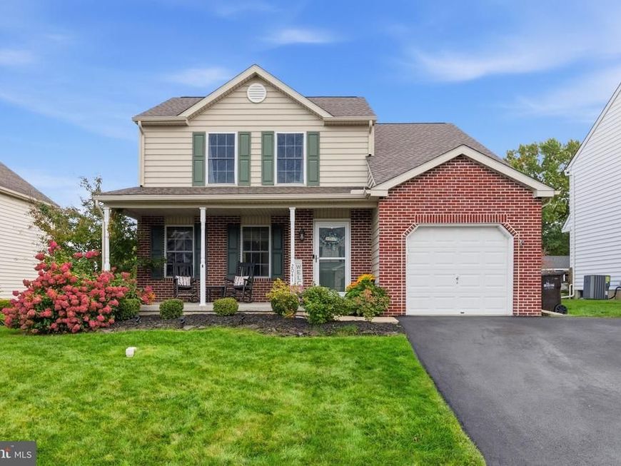 2041 Valley View Drive, Quakertown, PA 18951 Main Photo