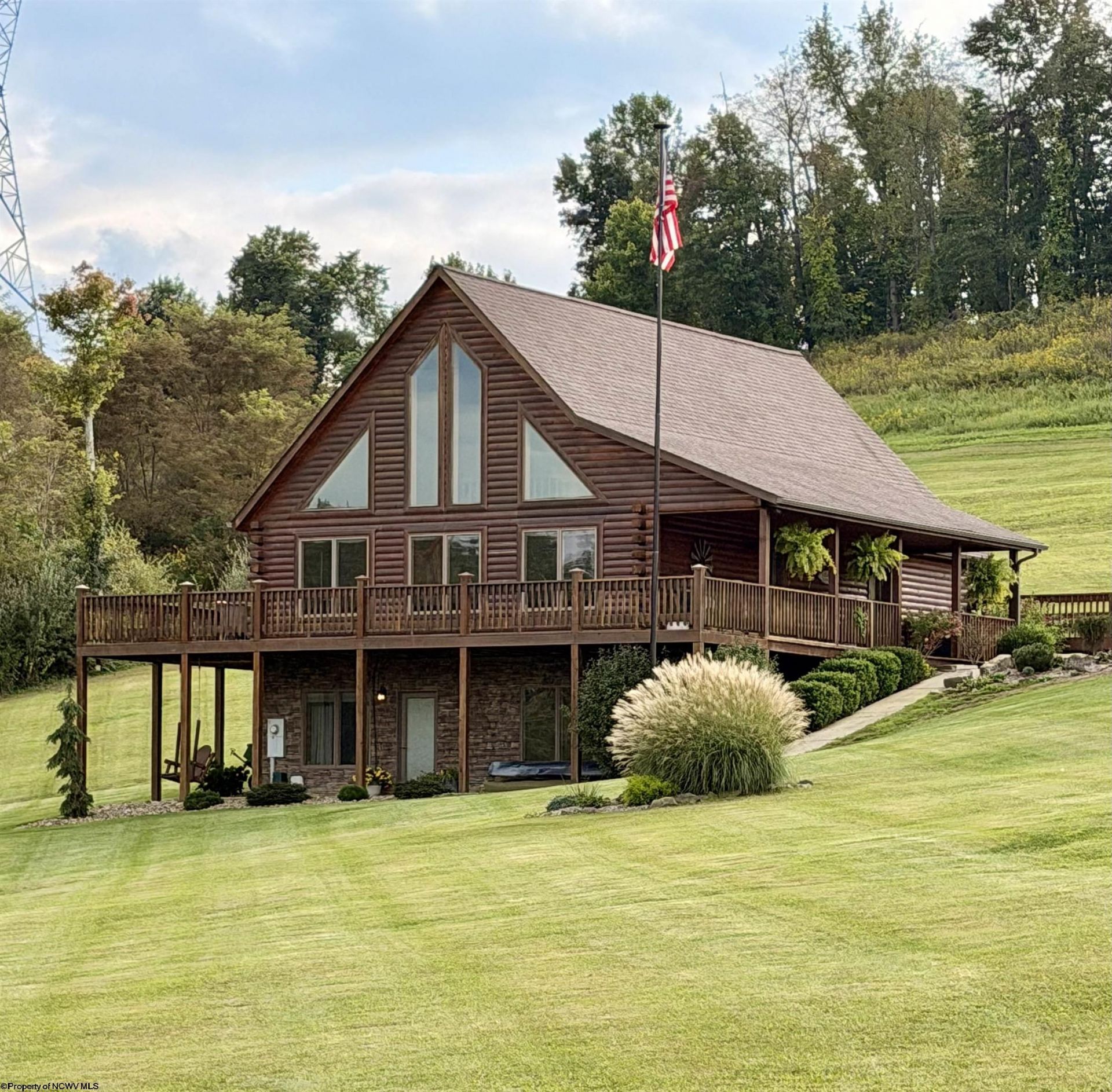 35 Dollar Road, Morgantown, WV 26501 Main Photo