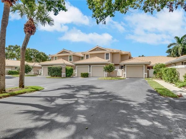 351 Emerald Bay CIR , Unit R7, NAPLES, FL 34110