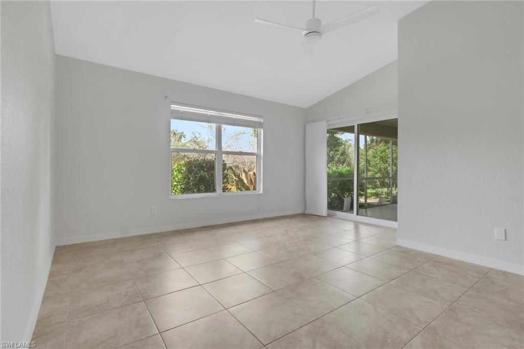 351 Emerald Bay Cir , Unit R7, Naples, FL 34110 Photo