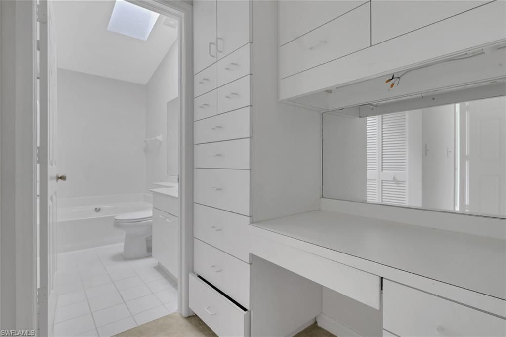 351 Emerald Bay Cir , Unit R7, Naples, FL 34110 Photo