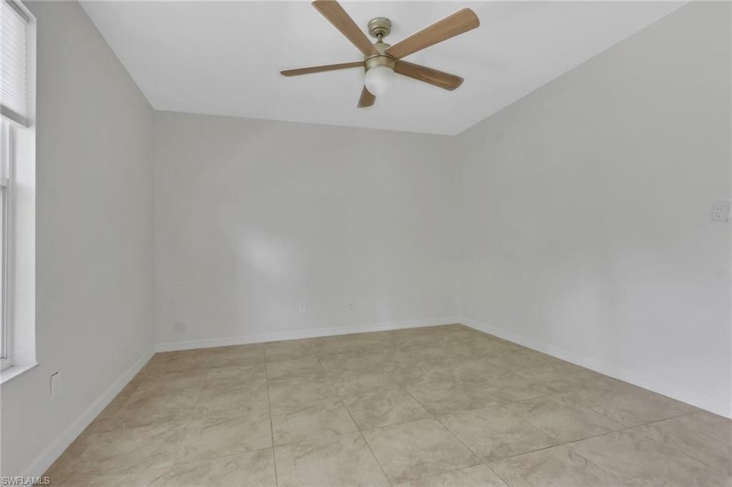 351 Emerald Bay Cir , Unit R7, Naples, FL 34110 Photo