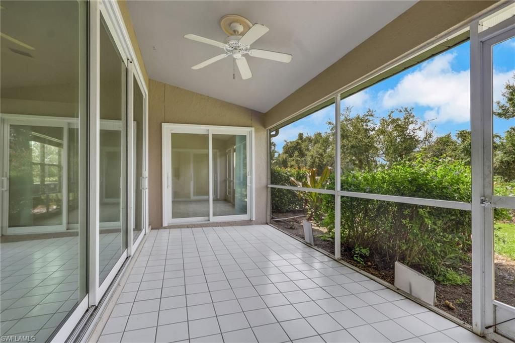351 Emerald Bay Cir , Unit R7, Naples, FL 34110 Photo