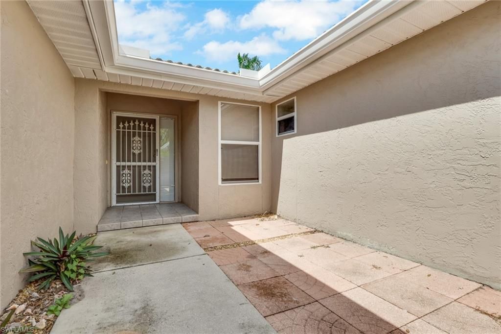 351 Emerald Bay Cir , Unit R7, Naples, FL 34110 Photo