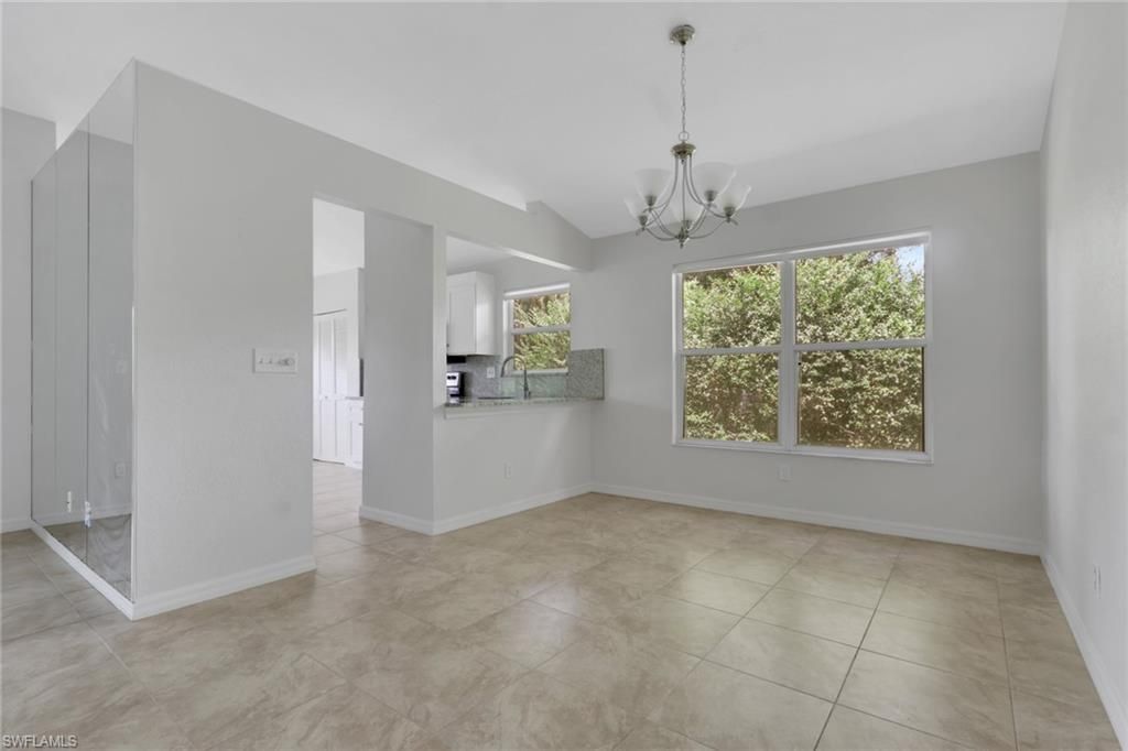 351 Emerald Bay Cir , Unit R7, Naples, FL 34110 Photo