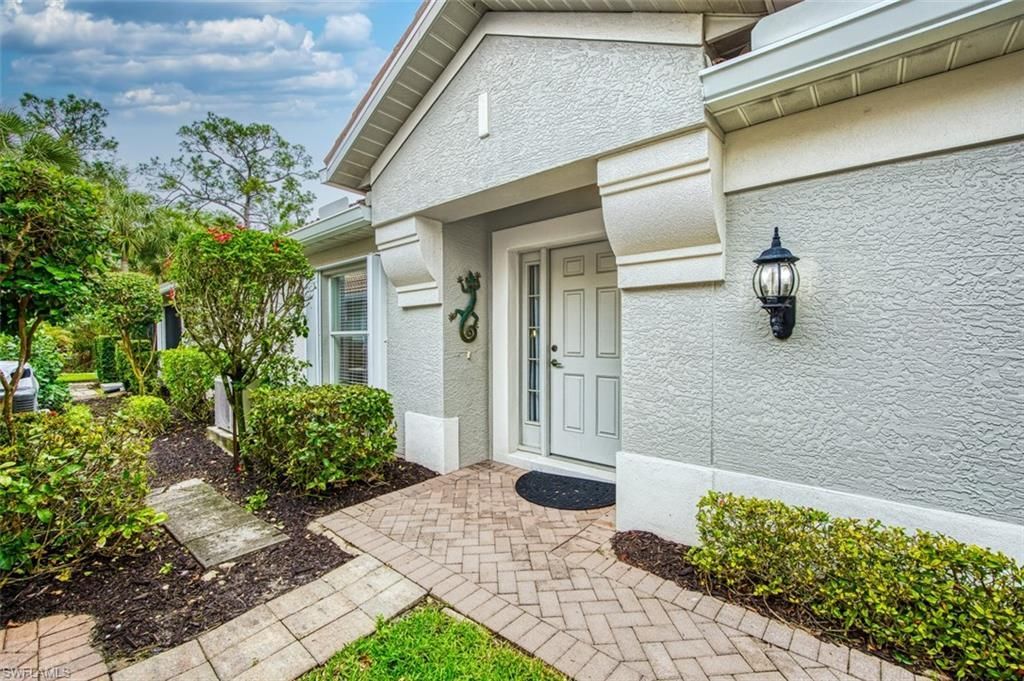 9521 Hemingway Ln , Fort Myers, FL 33913 Photo