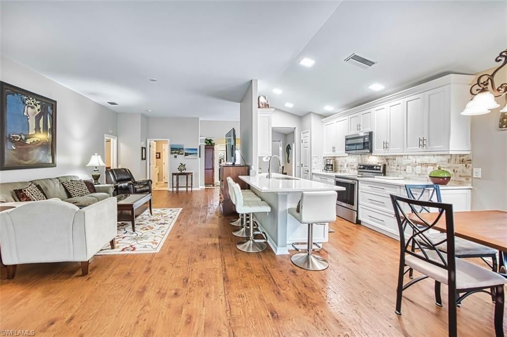 9521 Hemingway Ln , Fort Myers, FL 33913 Photo
