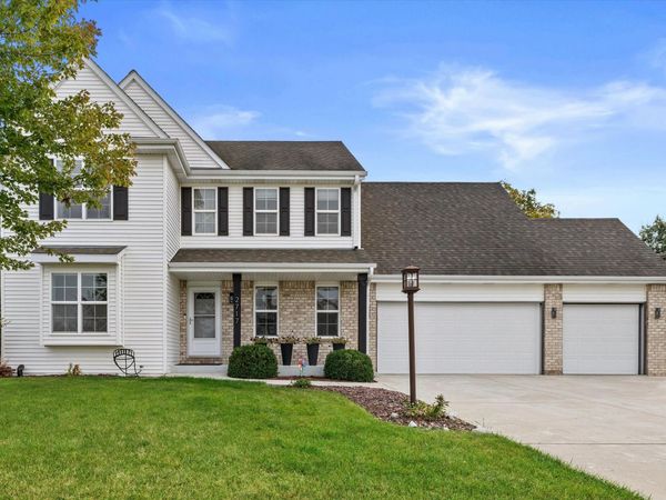 2717 avalon Ct, Mount Pleasant, WI 53406