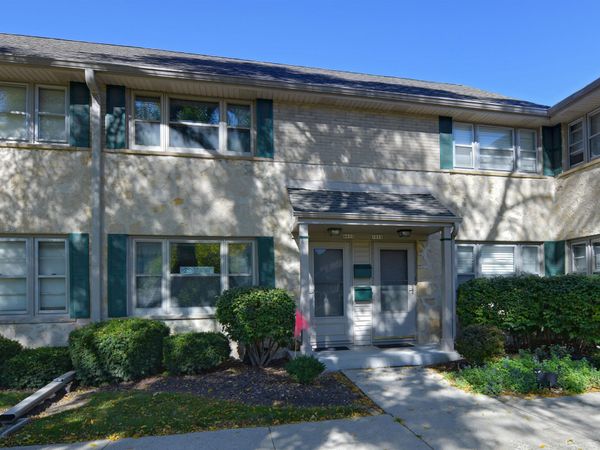 4890 N Shoreland Ave, Whitefish Bay, WI 53217