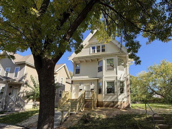 2360 N Dr William Finlayson St, Unit 2362, Milwaukee, WI 53212