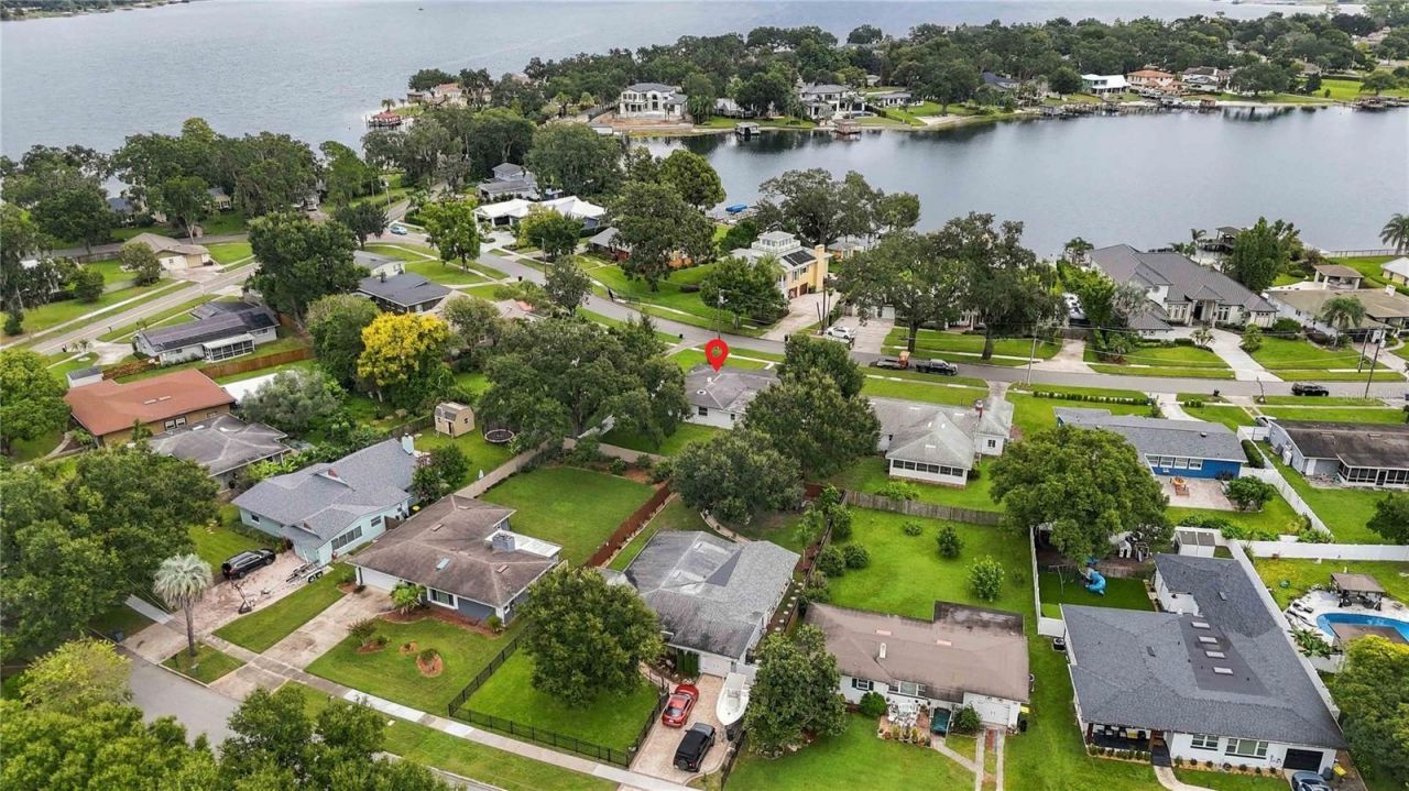 7040 Lake Drive, Belle Isle, FL 32809 Photo