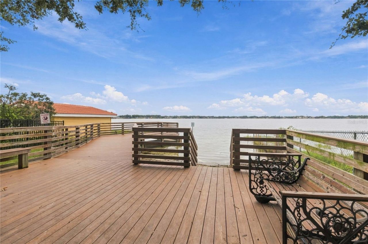 7040 Lake Drive, Belle Isle, FL 32809 Photo