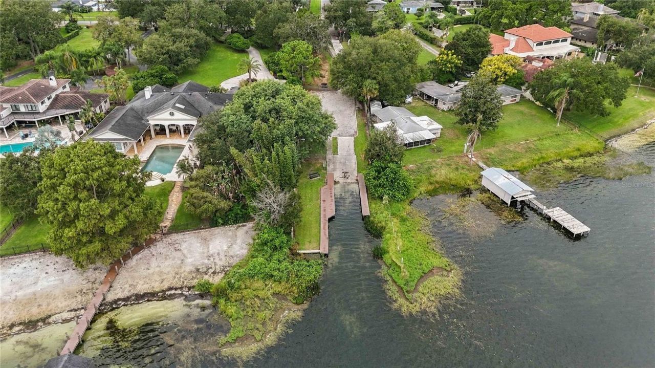 7040 Lake Drive, Belle Isle, FL 32809 Photo